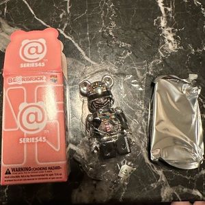 Bearbrick Series 45. Space Sheriff Gavan.